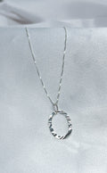 Colar Oval trabalhado