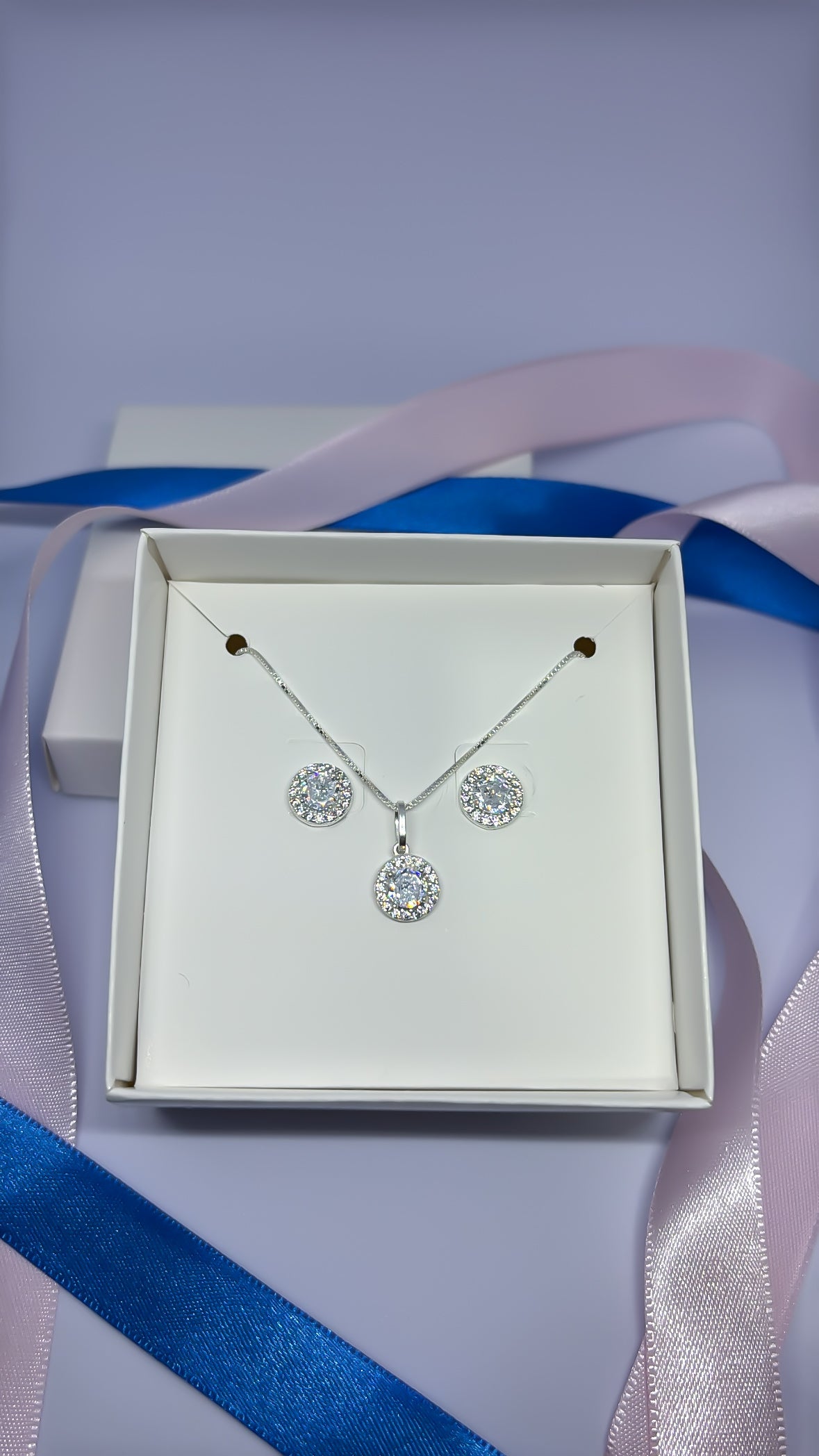 Conjunto Redondo Cravejado