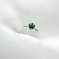 Anel Solitário 6 garras pedra verde